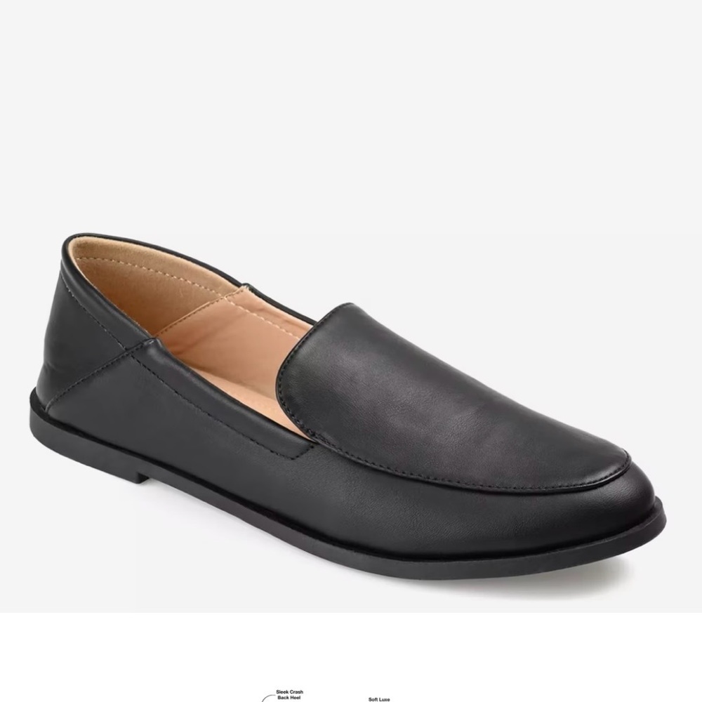 NWT Journee Collection
Women's Corinne Slip On Loafers